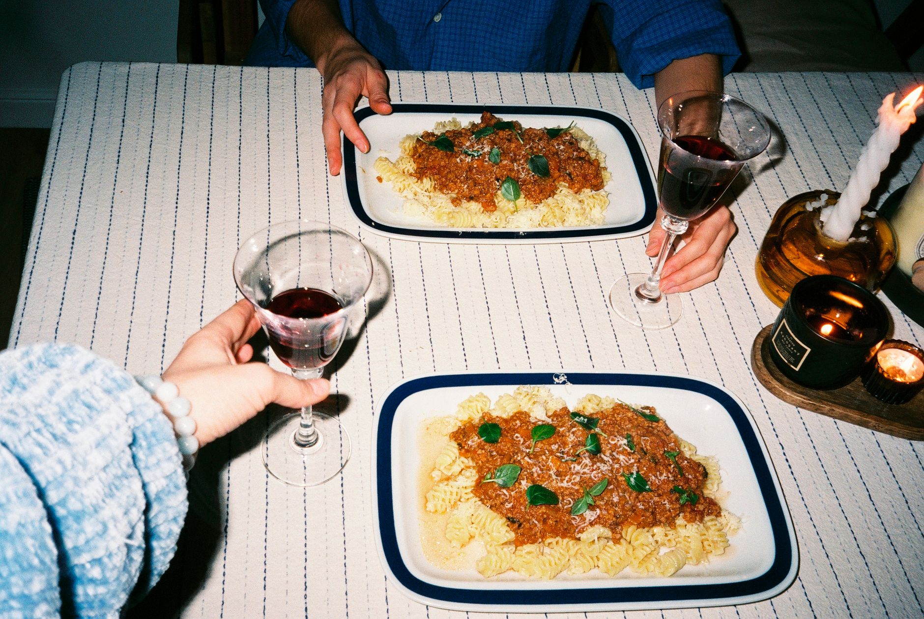 Guide: Sådan vælger du italiensk rødvin til maden